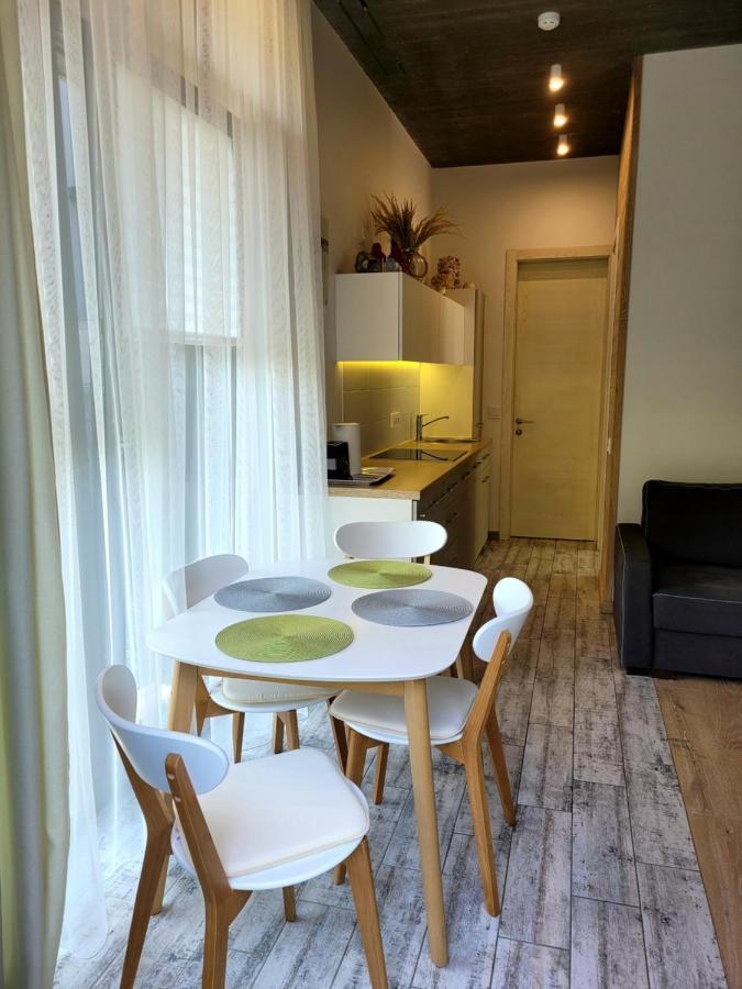 Su Terasa Jaukus Apartamentas, Tik Vienas พาลังกา ภายนอก รูปภาพ